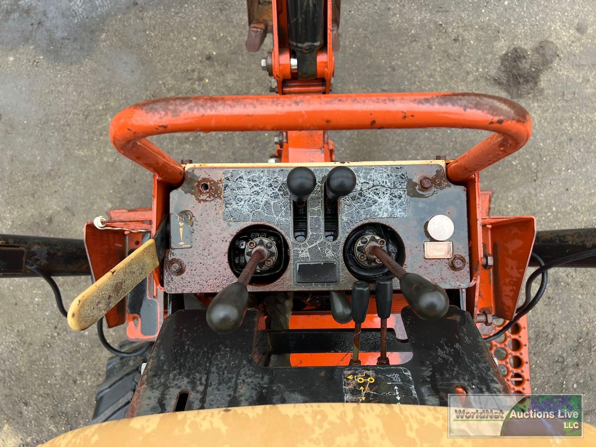 2003 DITCH WITCH 3610DD RIDE ON TRENCHER SN-3X0277