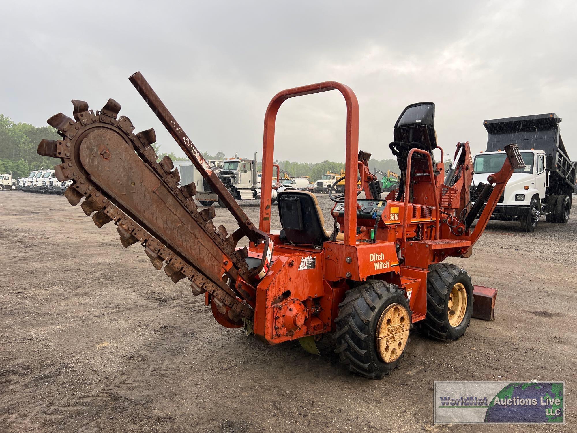 2003 DITCH WITCH 3610DD RIDE ON TRENCHER SN-3X0277