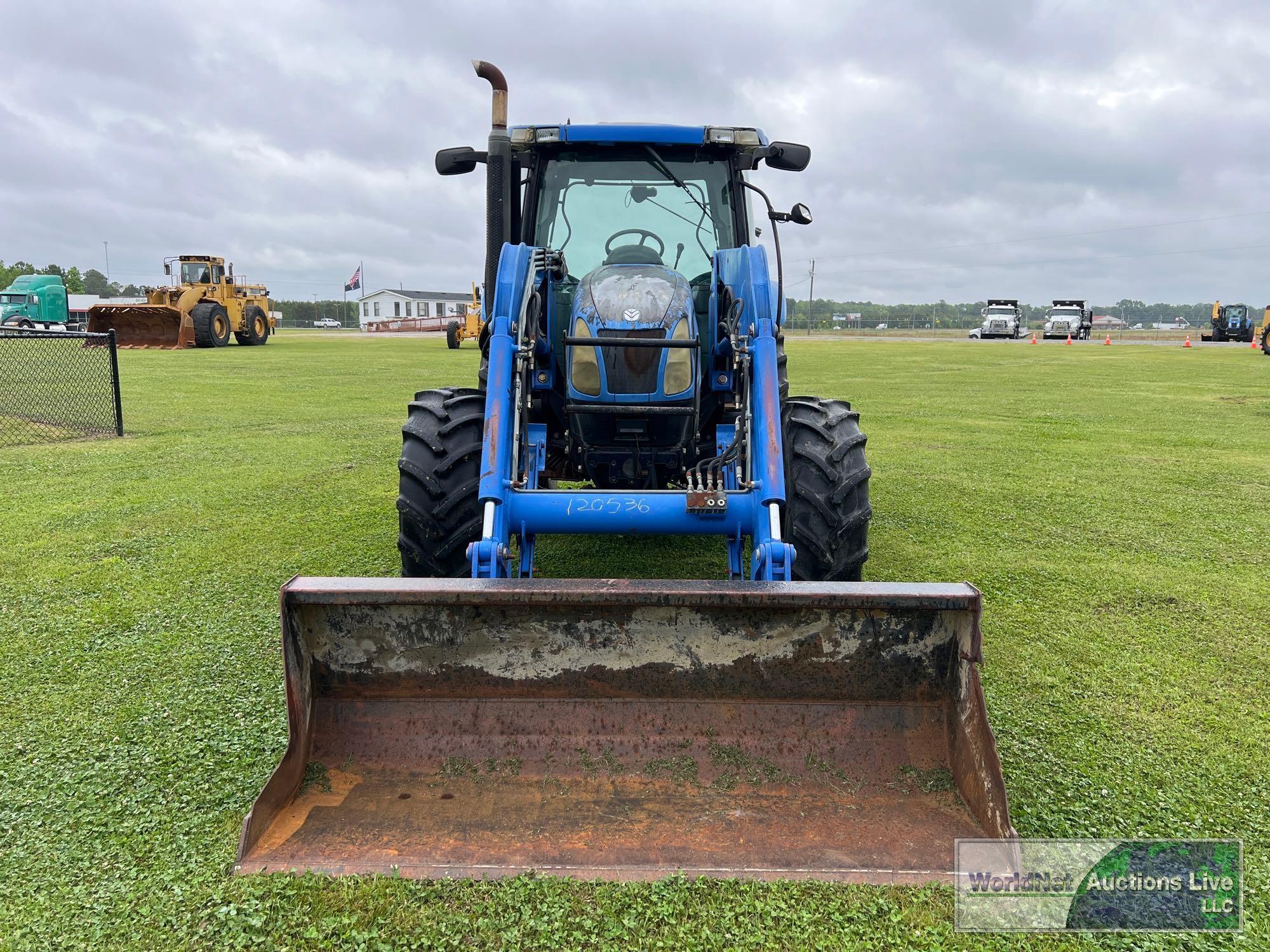 NEW HOLLAND TS100A UTILITY TRACTOR SN-ACP219831