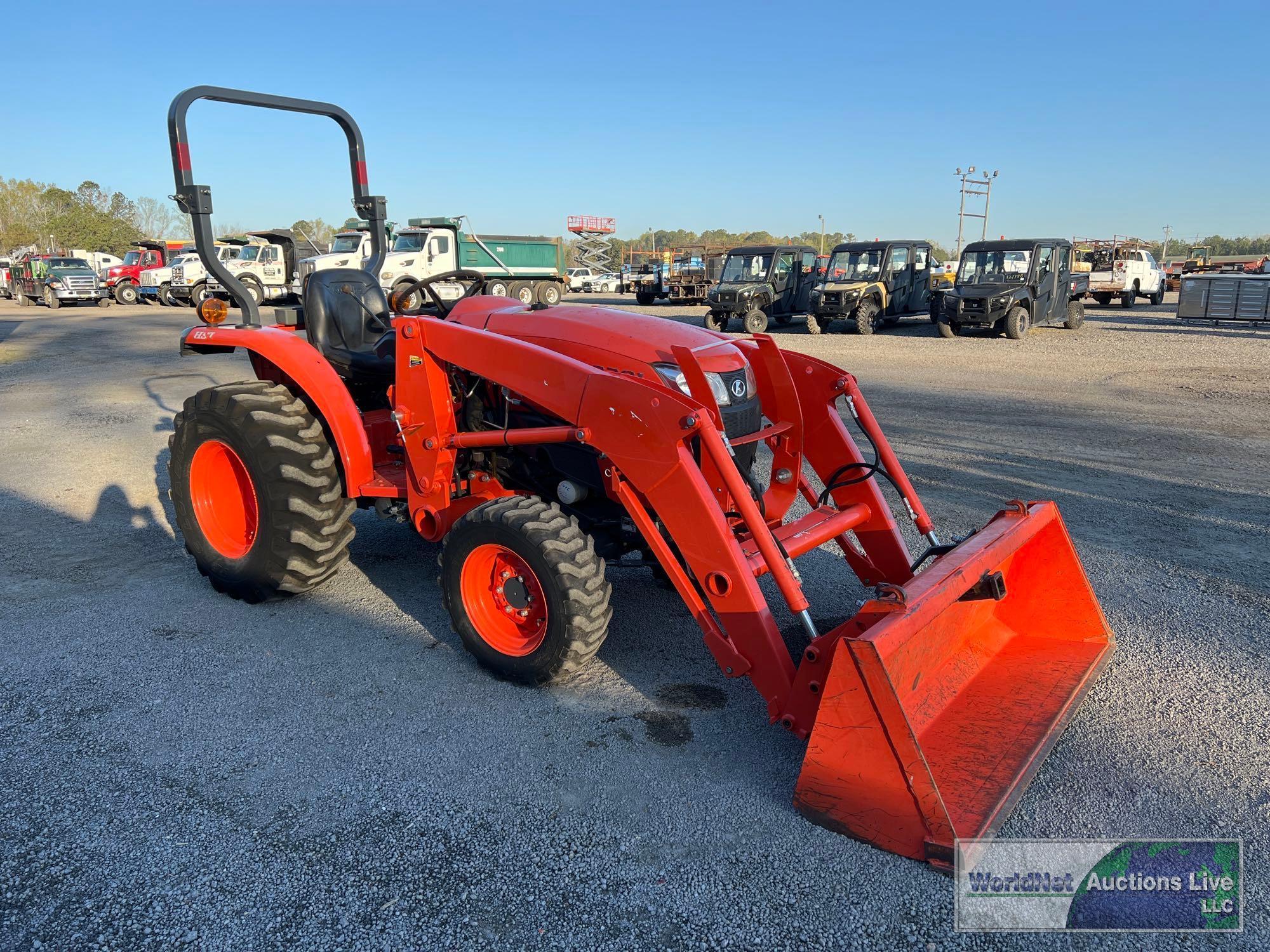 2017 KUBOTA L3301D COMPACT UTILITY TRACTOR SN-69948