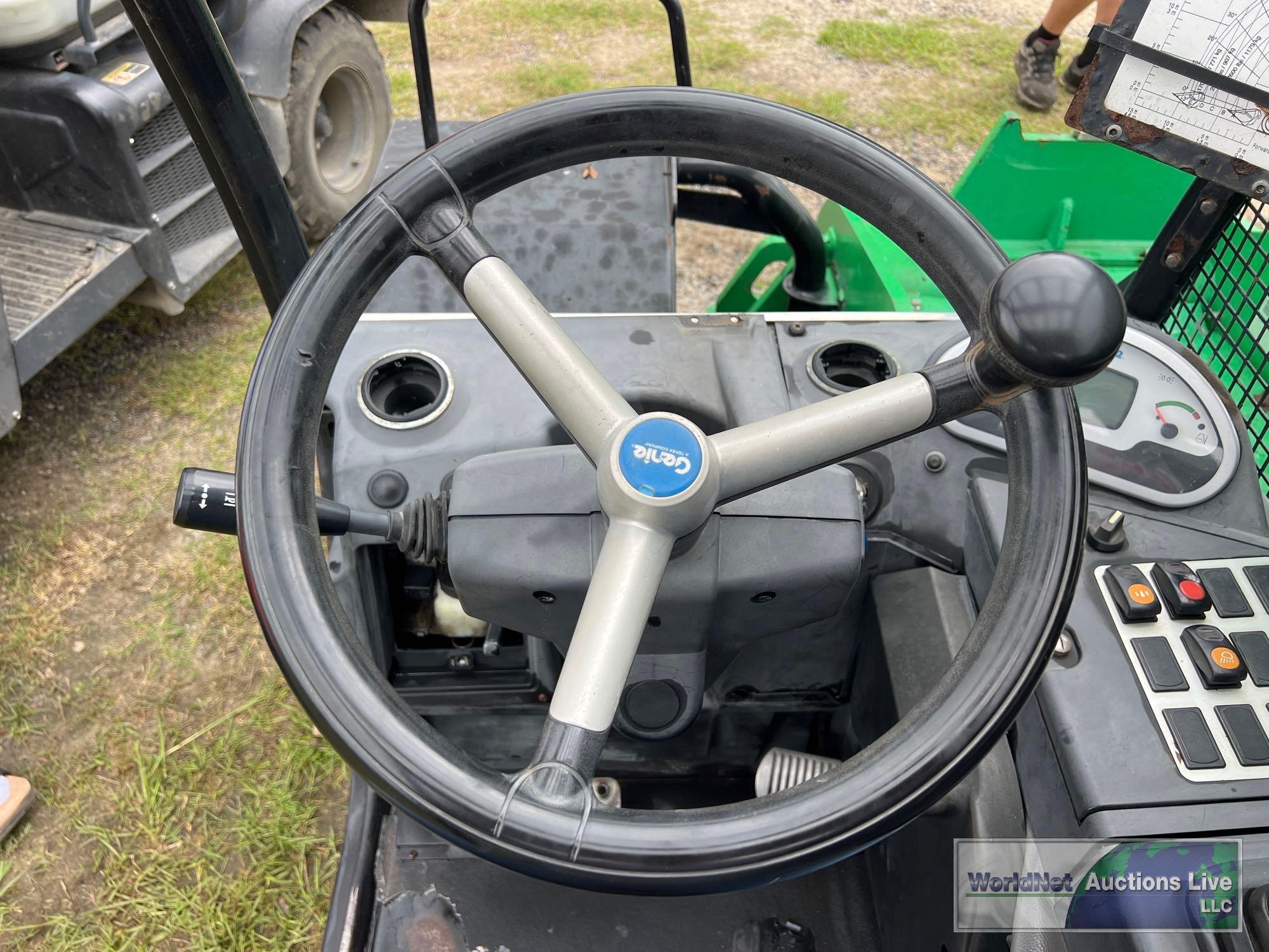 2015 GENIE GTH-5519 TELESCOPIC FORKLIFT SN-GTH5515B-3526