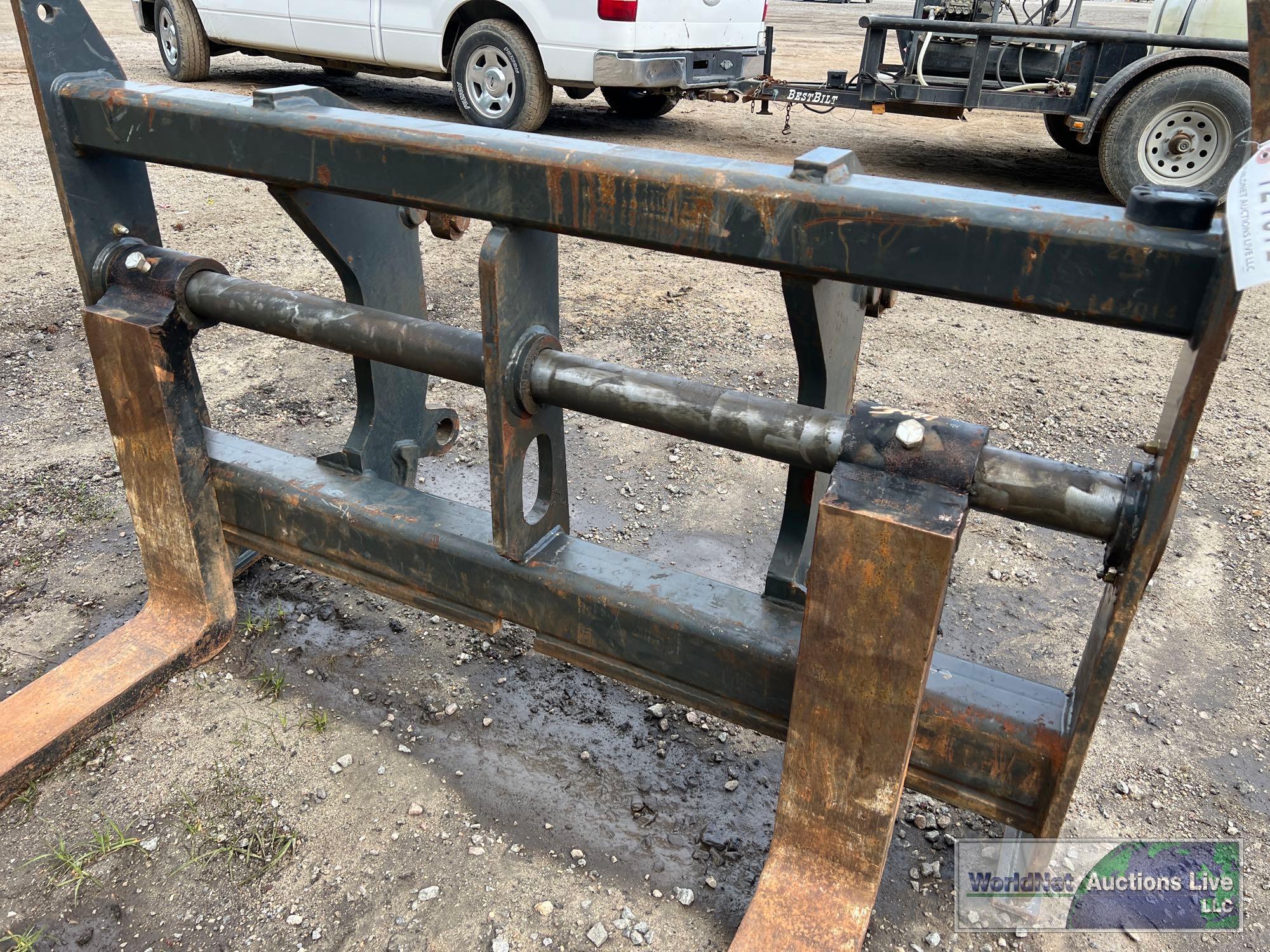 JRB 60'' UTILITY FORKS ATTACHMENT SN-C25515