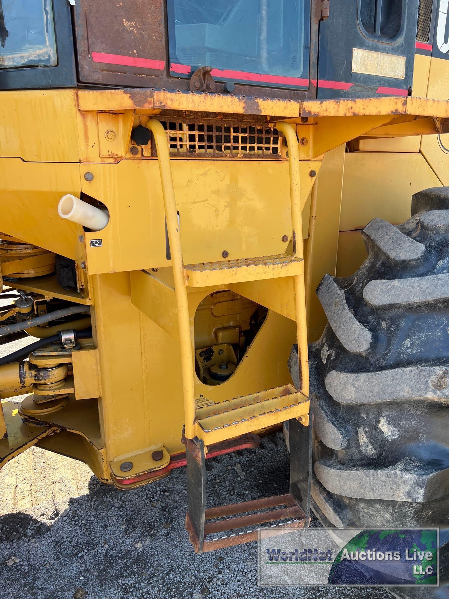 1997 CATERPILLAR IT28G WHEEL LOADER SN-8CR00286