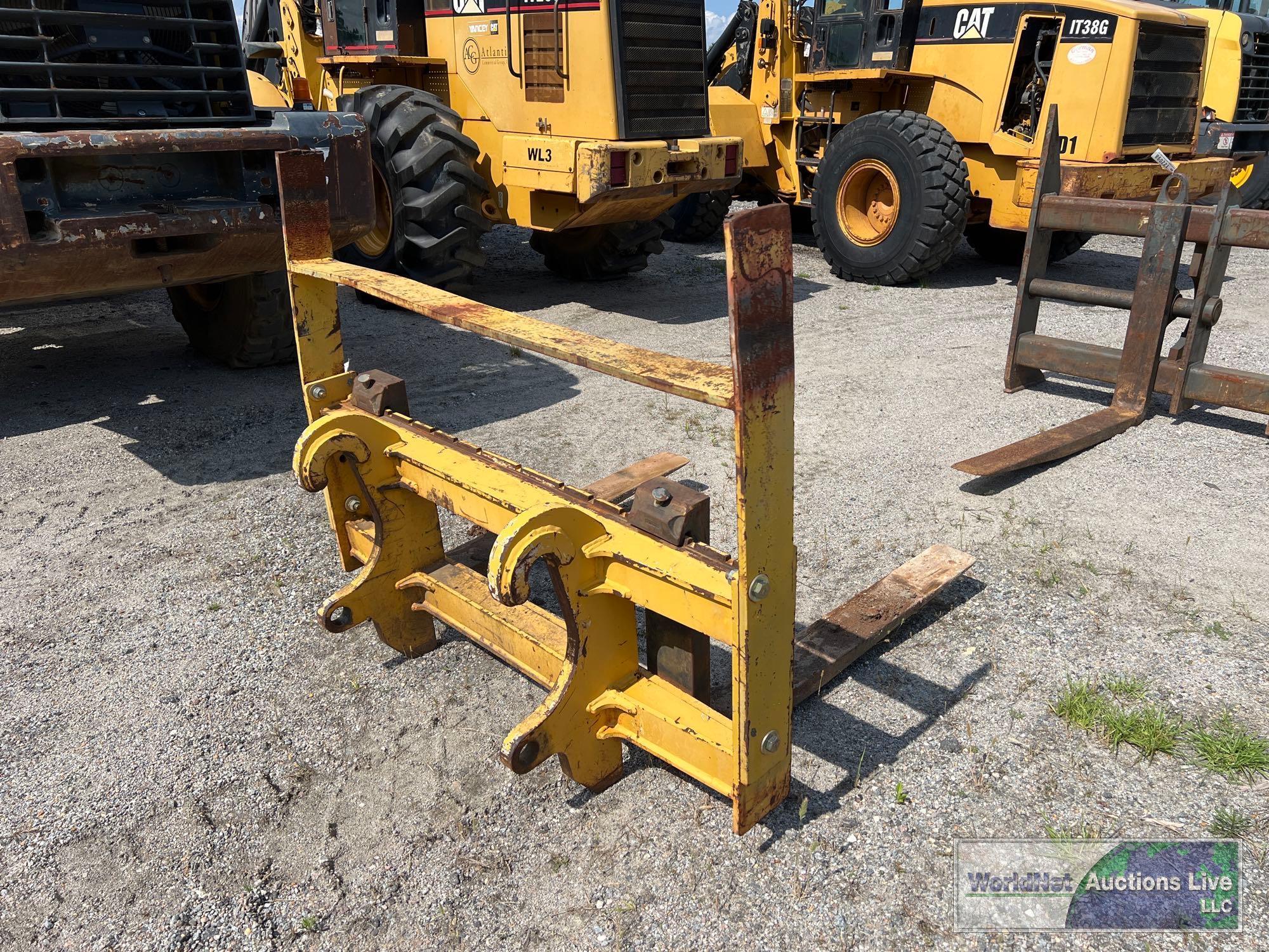 QUICK CONNECT WHEEL LOADER FORKS ATTACHMENT