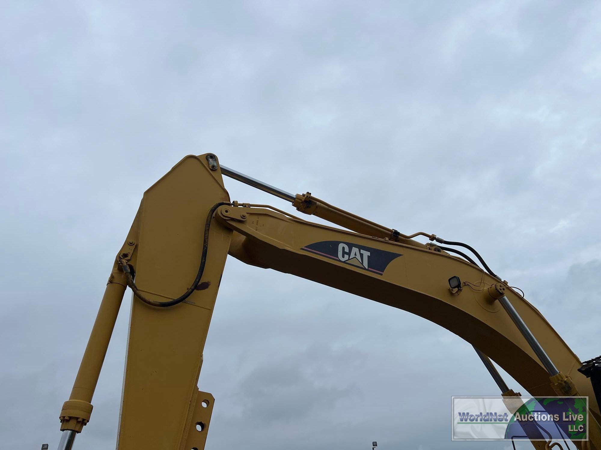 1995 CATERPILLAR 330L HYDRAULIC EXCAVATOR SN-5YM01641