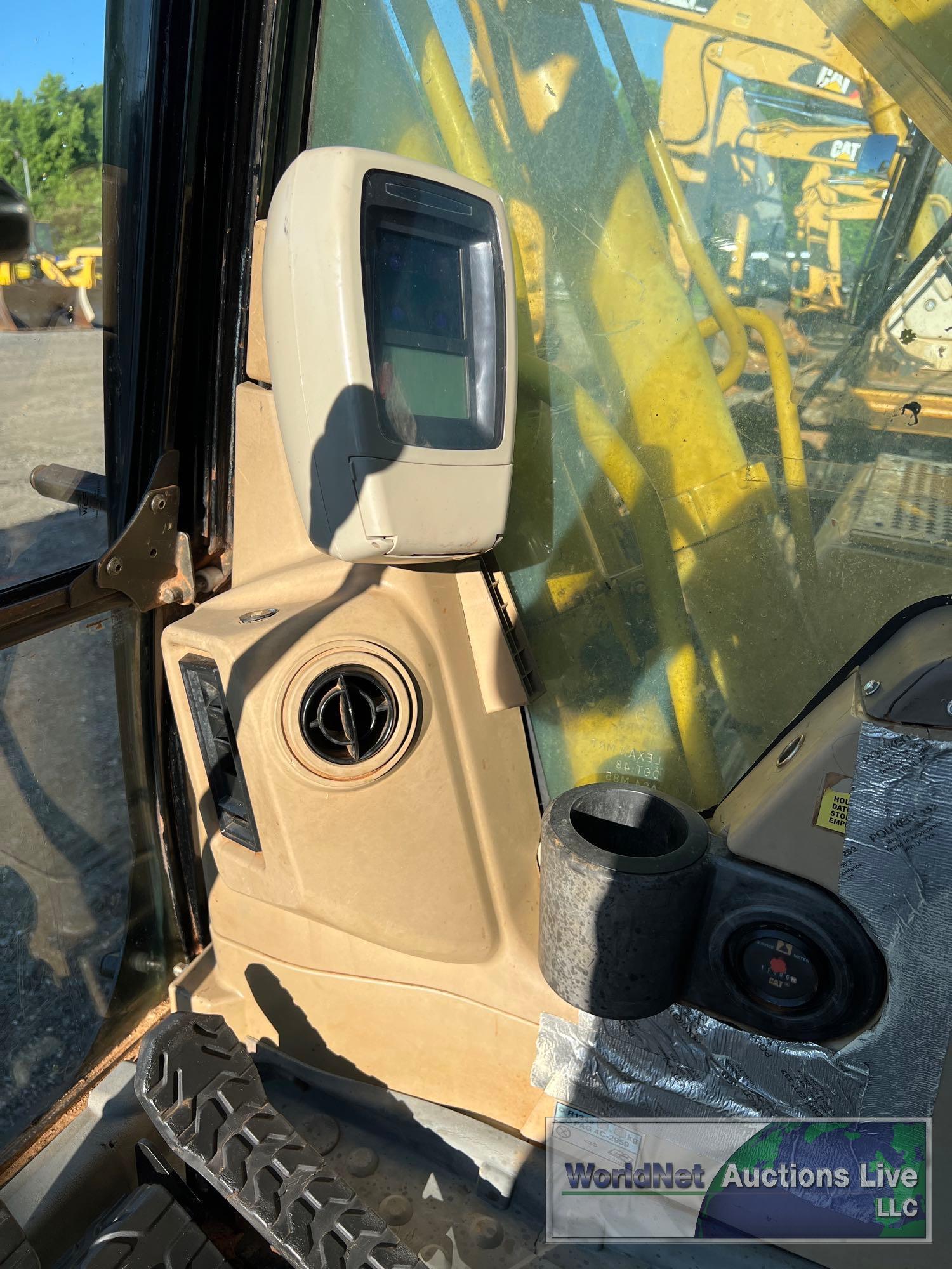 2005 CATERPILLAR 322CL HYDRAULIC EXCAVATOR SN-CAT0322CAHEK00844