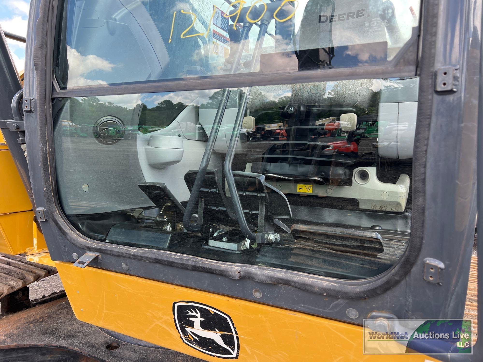 2018 JOHN DEERE 180GLC HYDRAULIC EXCAVATOR SN-1FF180GXTJF020855