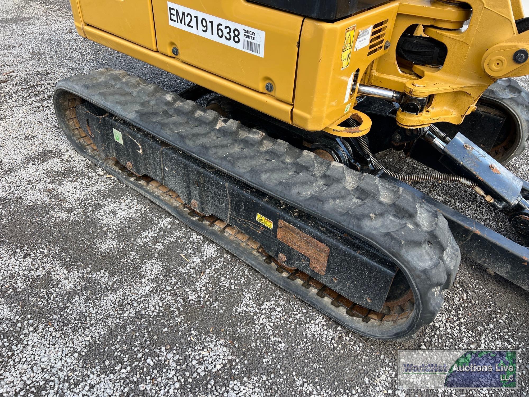 2019 CATERPILLAR 301.8 MINI-EXCAVATOR SN-CAT03018CH8X01276