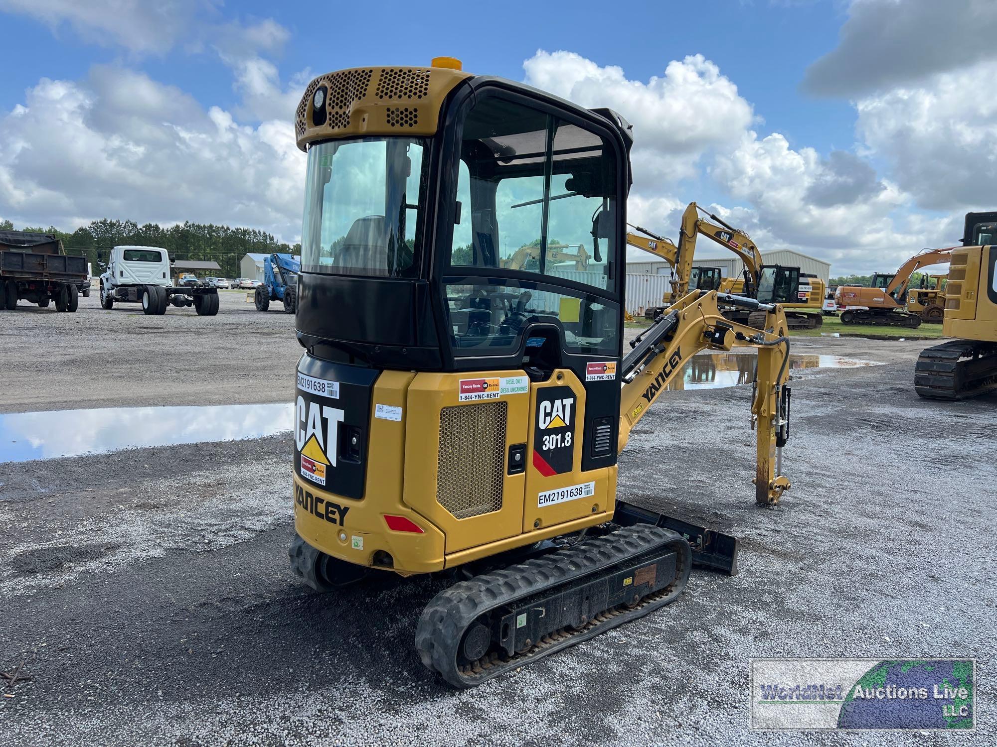 2019 CATERPILLAR 301.8 MINI-EXCAVATOR SN-CAT03018CH8X01276