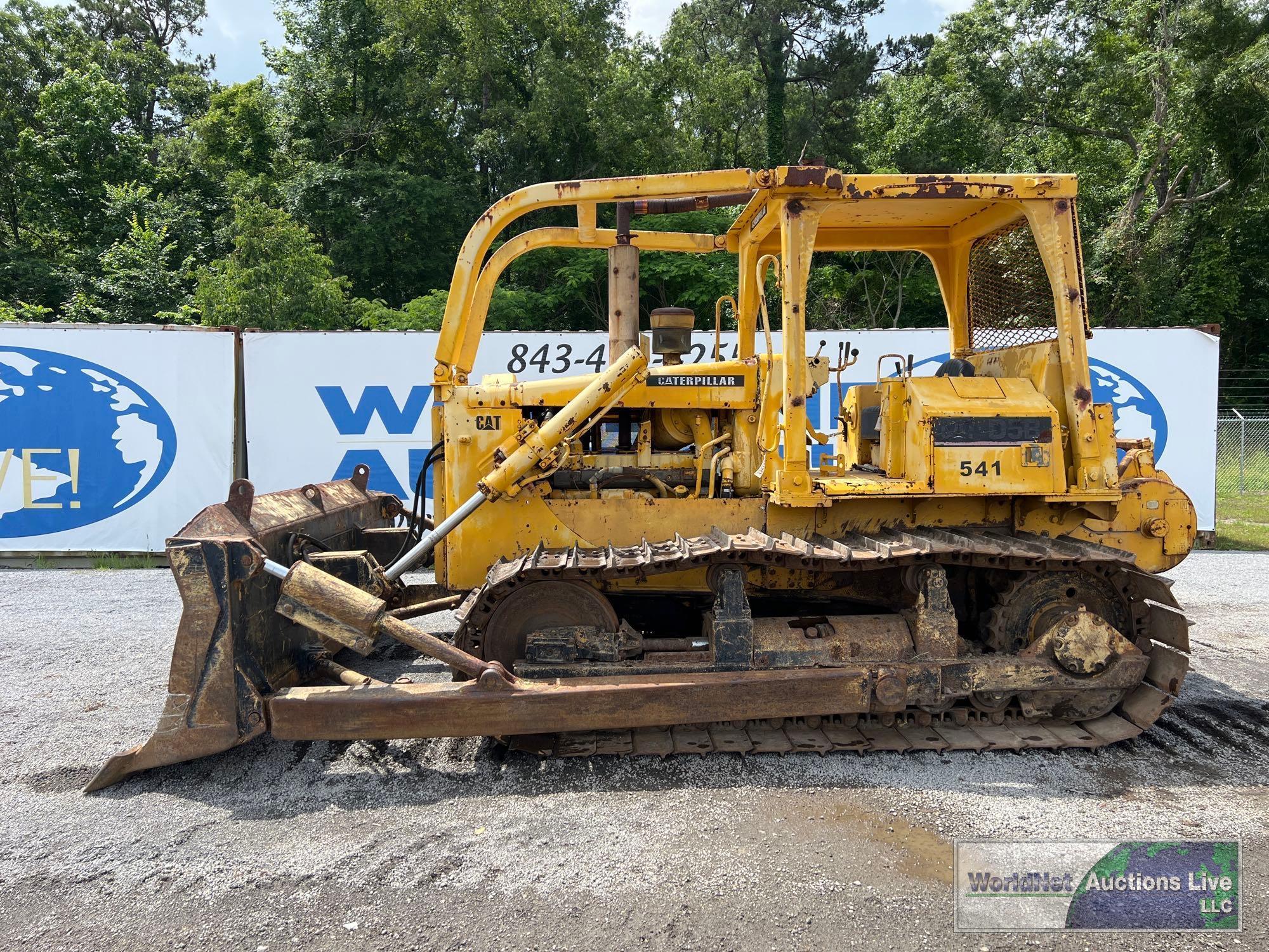 CATERPILLAR D5B CRAWLER DOZER SN-8P2150