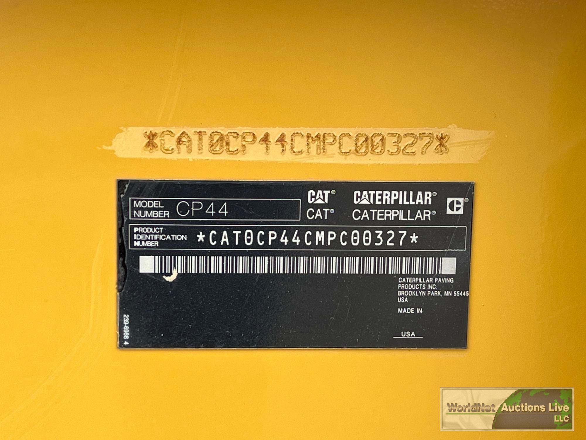 2014 CATERPILLAR CP44 VIBRATORY COMPACTOR SN-CAT0CP44CMPC00327