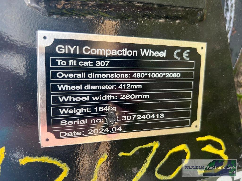 GIYI COMPACTOR WHEEL EXCAVATOR ATTACHMENT/ FITS CAT 307