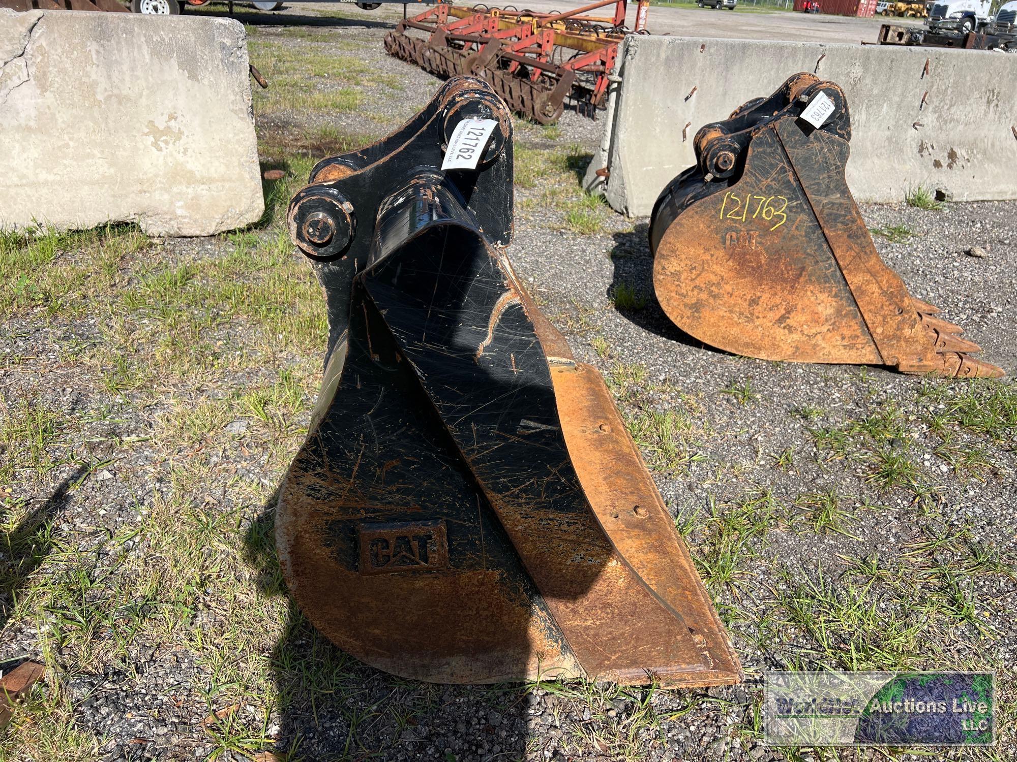 CATERPILLAR 47'' CLEAN OUT BUCKET SN-A6215MD20776