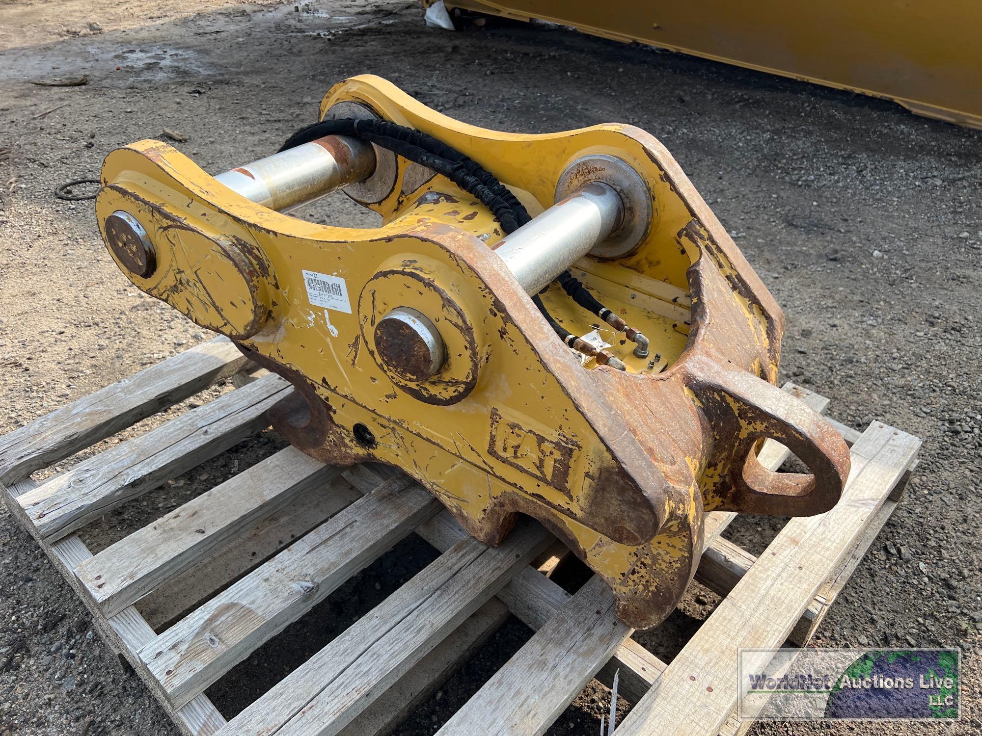 2019 CATERPILLAR HYDRAULIC QUICK COUPLER SN-HB701022