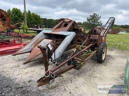 NEW IDEA 324 TWO ROW CORN PICKER SN-186423