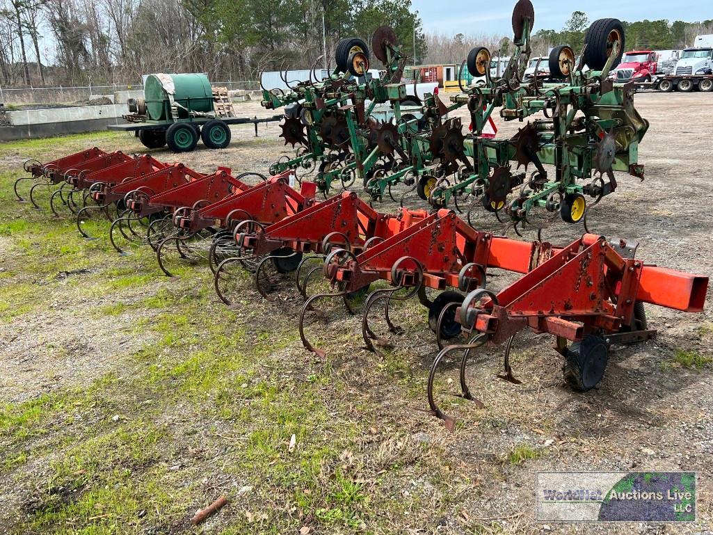 CASE 1820 VIBRA-TINE CULTIVATOR SN-JAG0500290