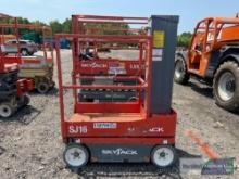 2016 SKYJACK SJ16 VERTICAL MAST LIFT SN-14008309