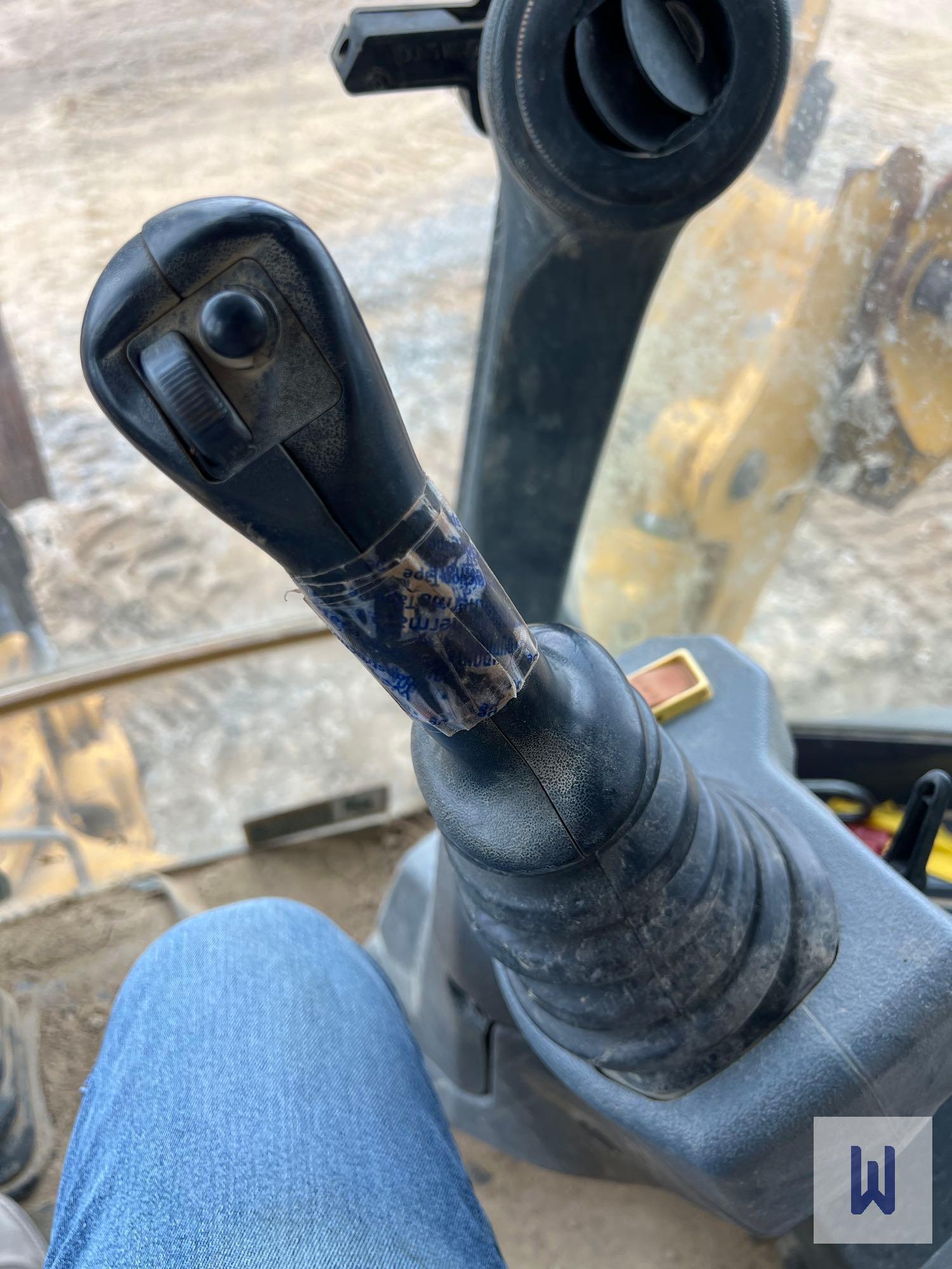 2020 JOHN DEERE 410L BACKHOE LOADER, SN-1T0410LXVLF382137