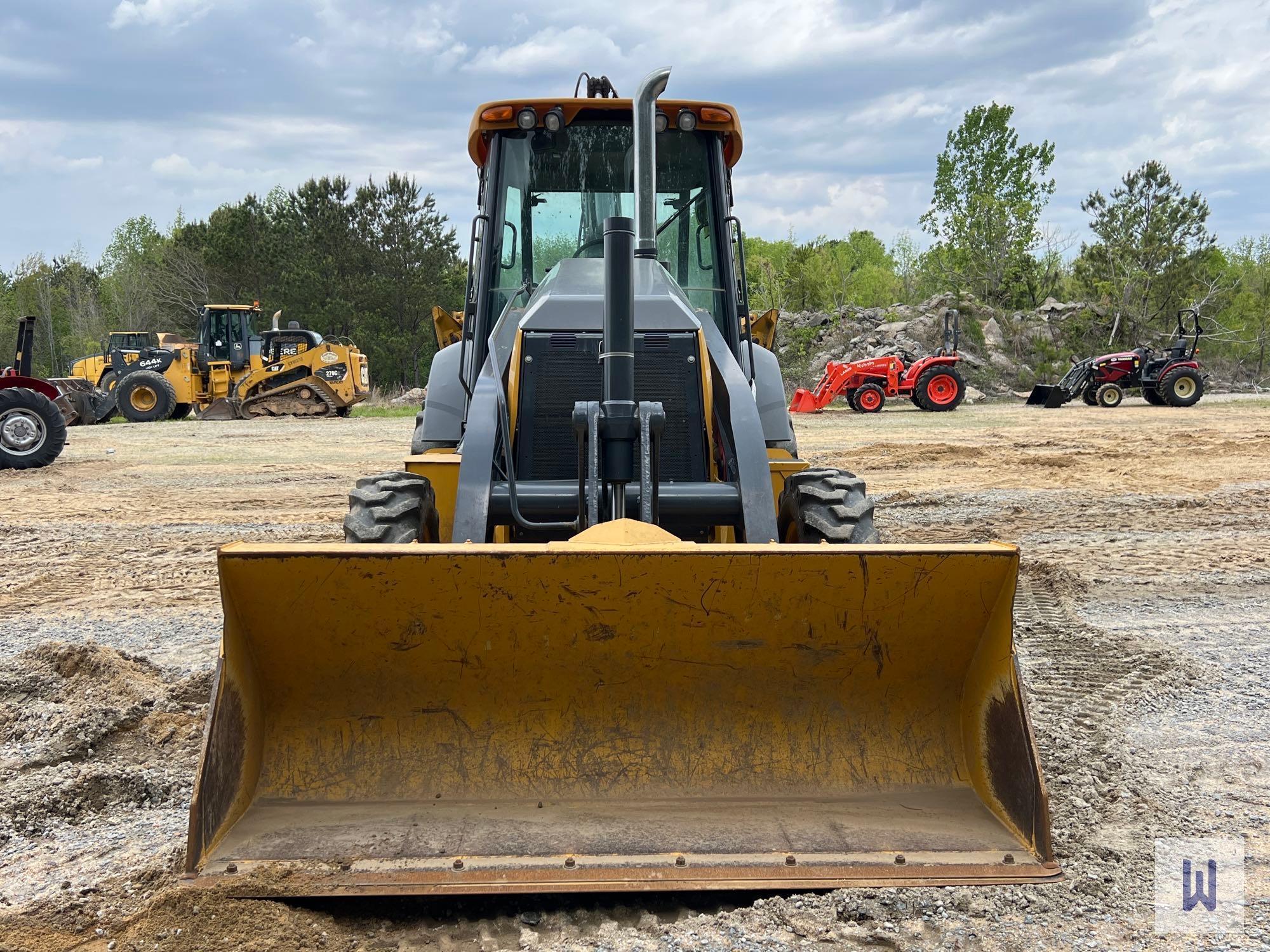 2020 JOHN DEERE 410L BACKHOE LOADER, SN-1T0410LXVLF382137