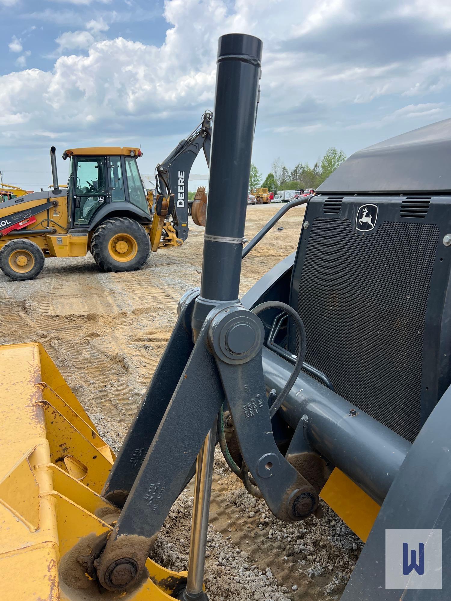 2020 JOHN DEERE 410L BACKHOE LOADER, SN-1T0410LXVLF382137