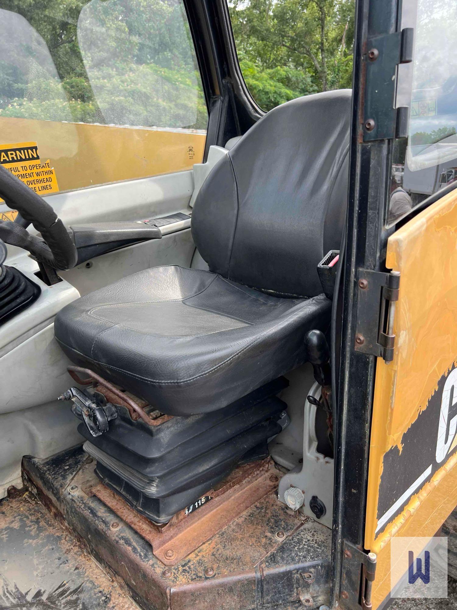 CATERPILLAR TH360B TELESCOPIC FORKLIFT, SN: CATTH360TSLE01256