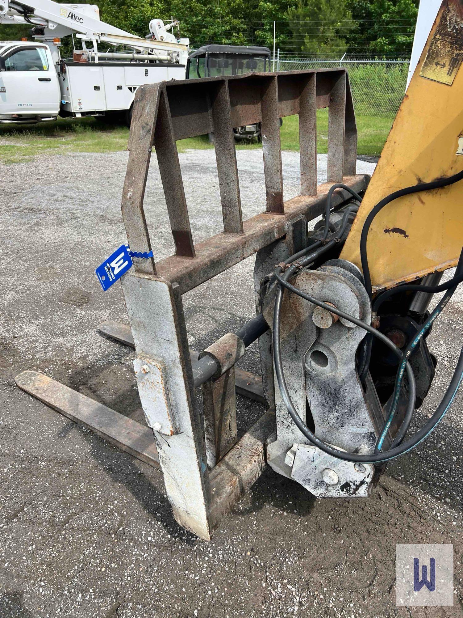 CATERPILLAR TH360B TELESCOPIC FORKLIFT, SN: CATTH360TSLE01256