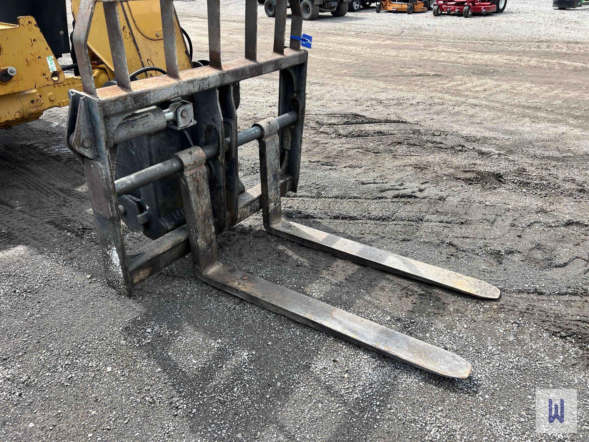 CATERPILLAR TH360B TELESCOPIC FORKLIFT, SN: CATTH360TSLE01256