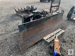 CATERPILLAR 92'' SKID STEER DOZER BLADE, SN-PRSSDB001663