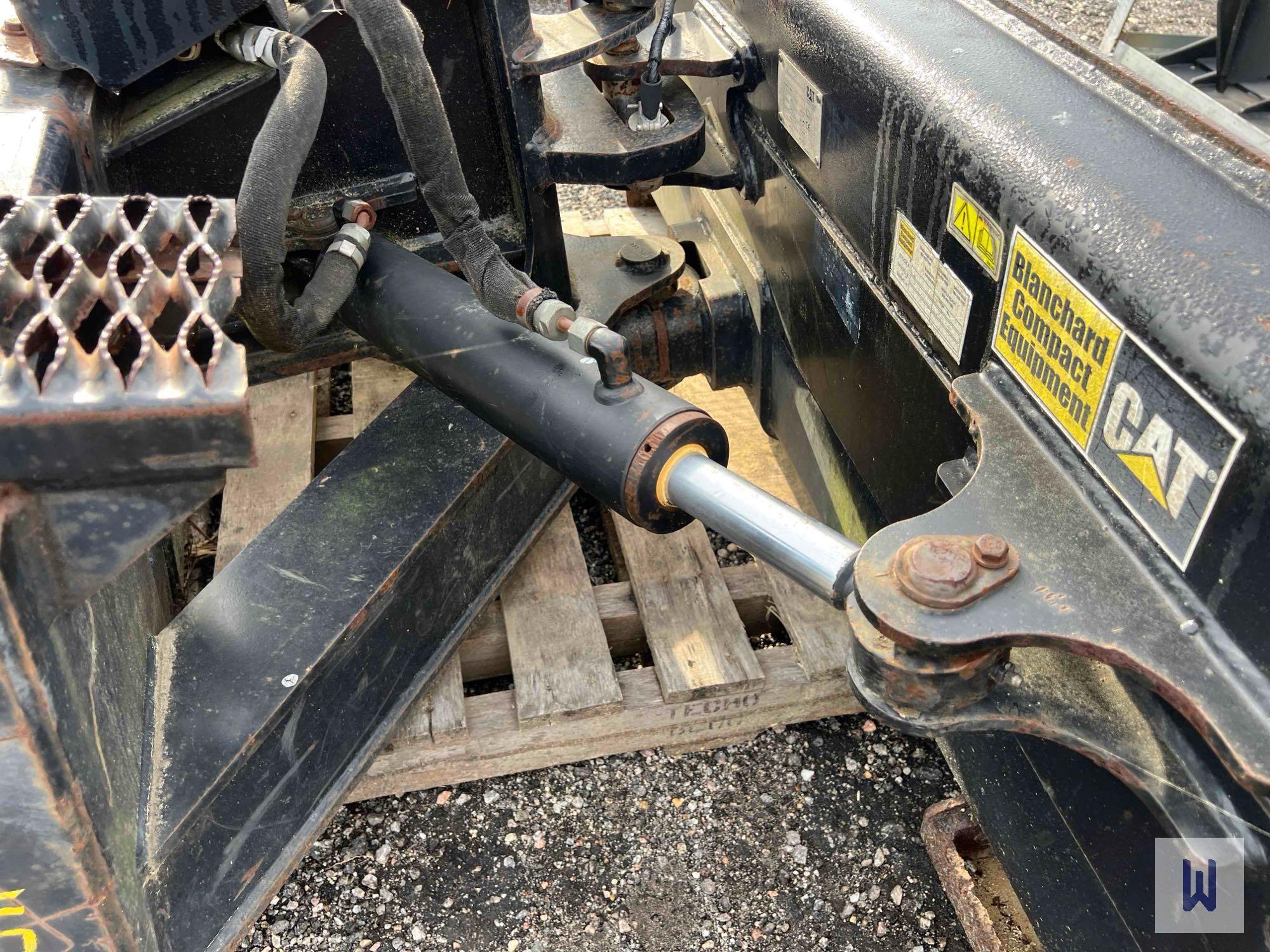 CATERPILLAR 92'' SKID STEER DOZER BLADE, SN-PRSSDB001663