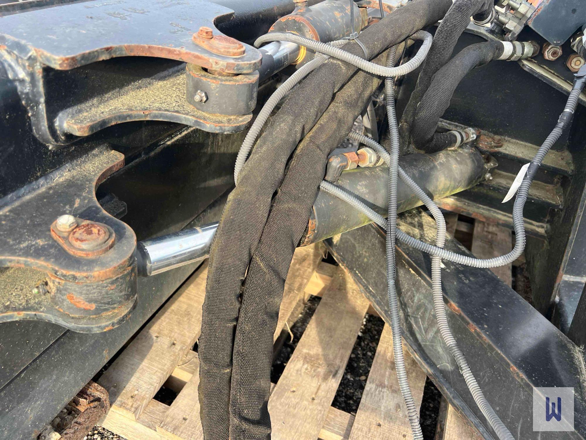 CATERPILLAR 92'' SKID STEER DOZER BLADE, SN-PRSSDB001663