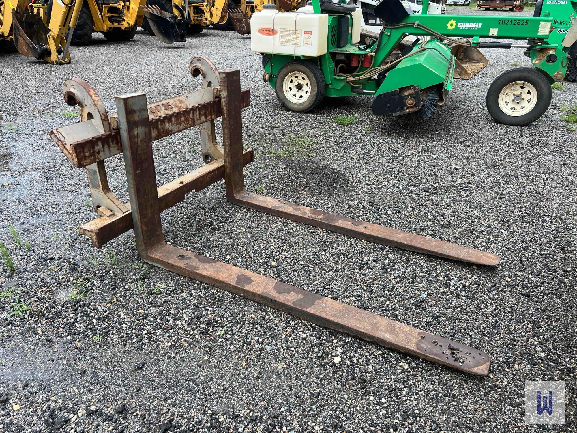 VOLVO WHEEL LOADER FORKS ATTACHMENT, SN-C1725