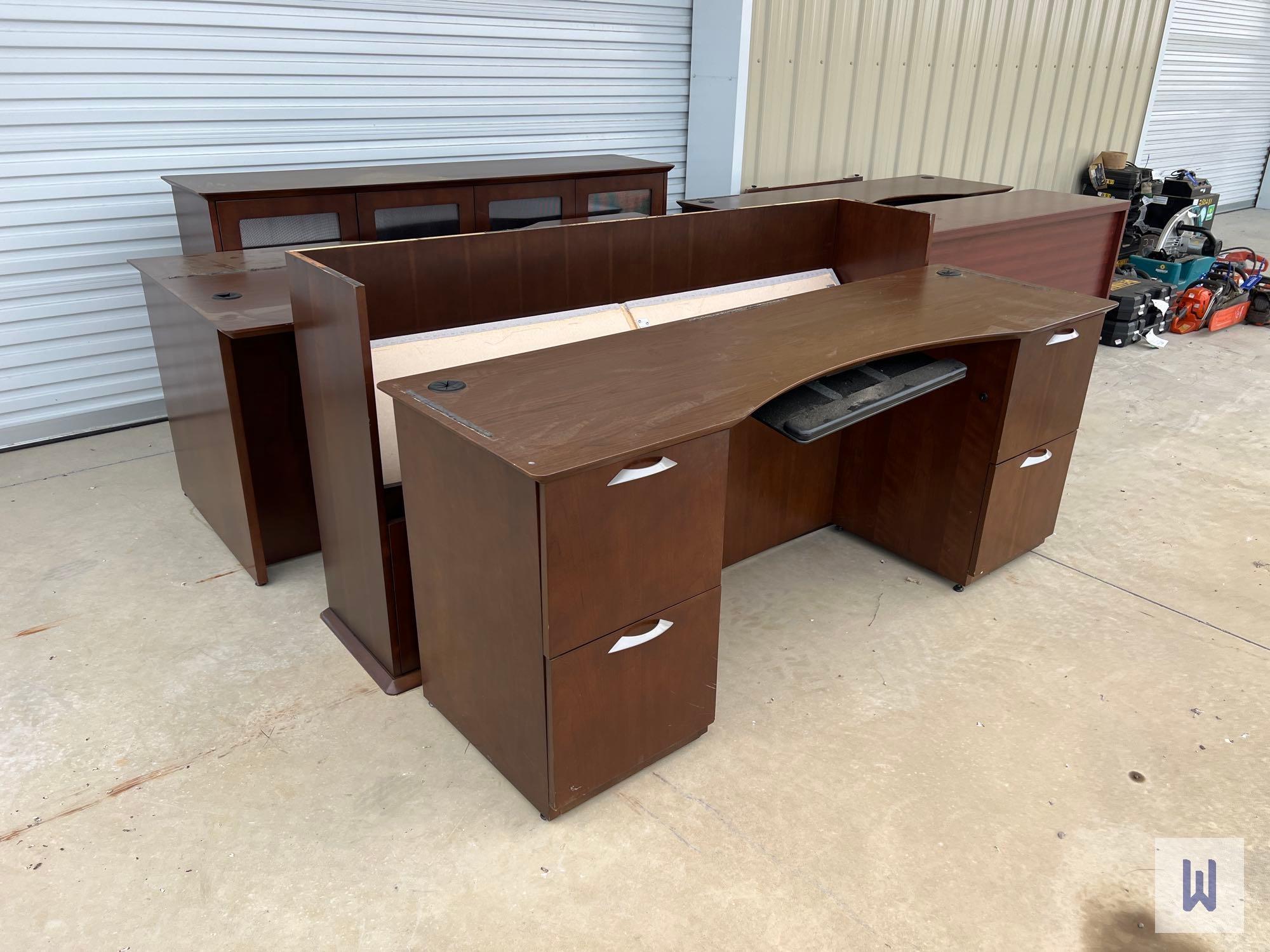 VARIOUS USED OFFICE DESKS/FURNITURE
