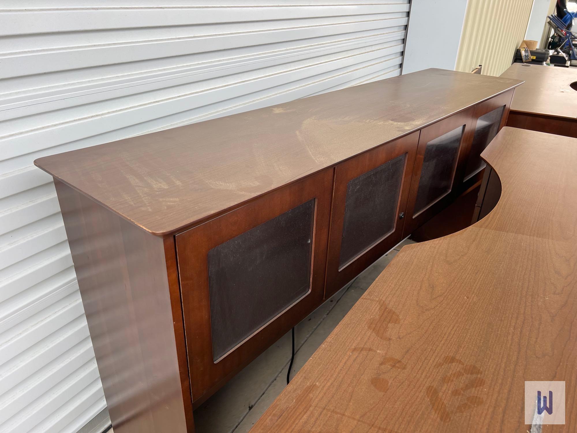 VARIOUS USED OFFICE DESKS/FURNITURE