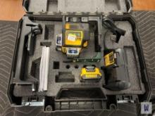 2021 DEWALT DW089LG 12V MAX 3x360 DEGREE GREEN LINE LASER, SN-070395