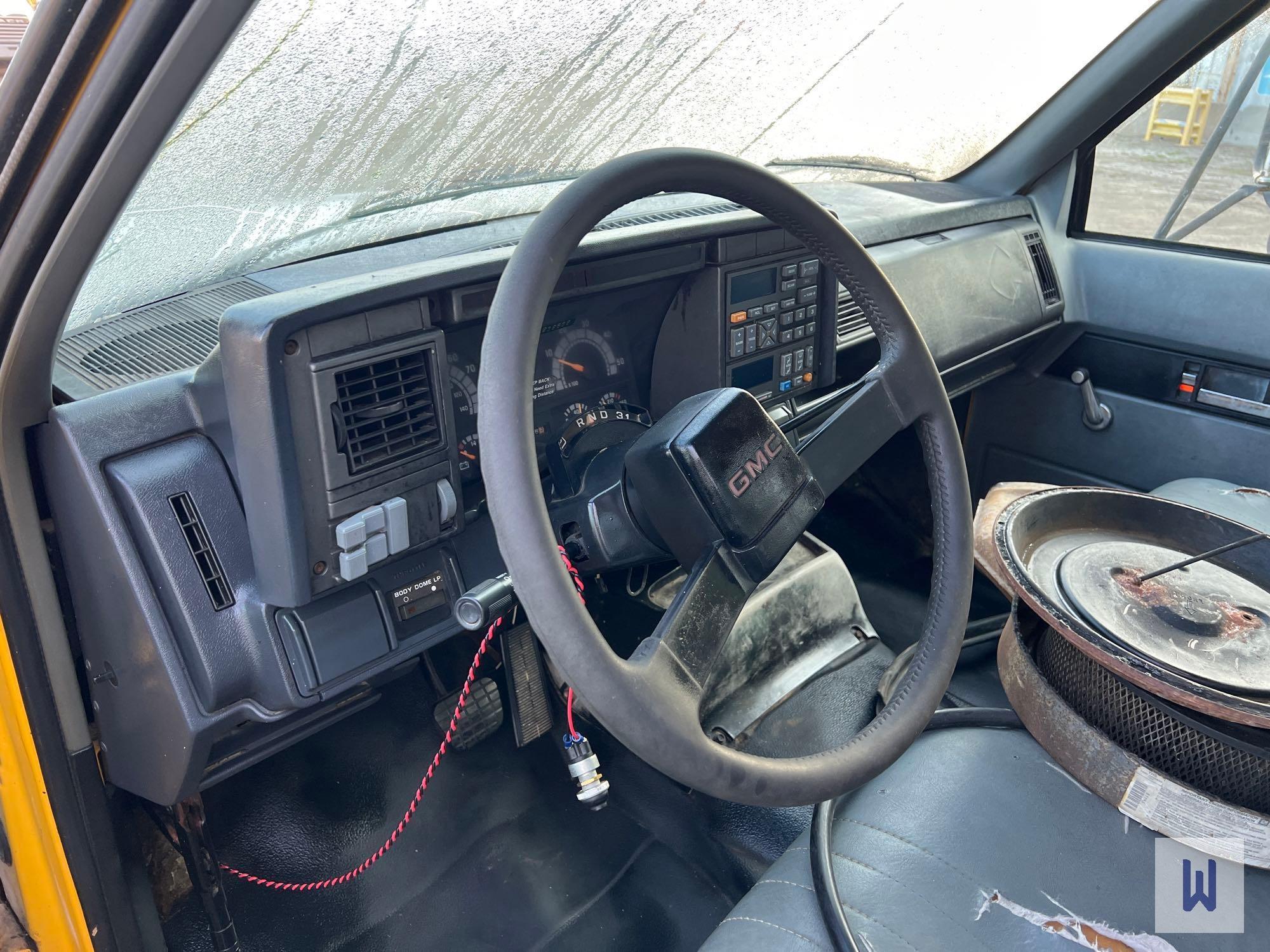 1995 GMC C7000 TOPKICK BOX TRUCK, VIN # 1GDJ7H1P2SJ509820