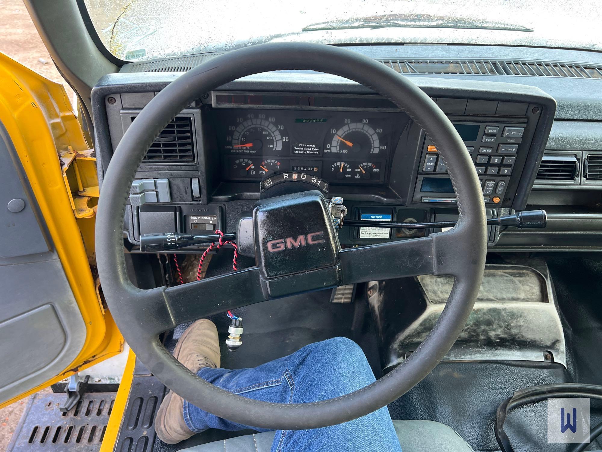 1995 GMC C7000 TOPKICK BOX TRUCK, VIN # 1GDJ7H1P2SJ509820