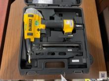 2021 DEWALT DWFP71917 PNEUMATIC FINISH NAILER, SN-21141269GBK
