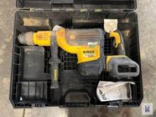 2021 DEWALT DCH773 2 60V SDS MAX BRUSHLESS HAMMER, SN-WOA34UI