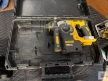 2020 DEWALT DCH273 20V XR 1 SDS BRUSHLESS HAMMER, SN-WOGIP7P