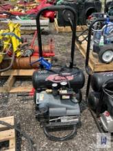 AIR STEAM 4GAL. 125PSI PORTABLE AIR COMPRESSOR