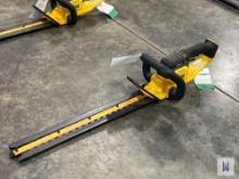 2021 DEWALT DCHT820 22 HEDGE TRIMMER, SN-857894