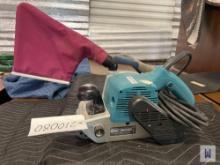 2021 MAKITA 9403 BELT SANDER W/ DUST COLLECTOR, SN-132964