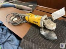 2020 DEWALT DWE4597 7 CORDED ANGLE GRINDER, SN-W08NXFU