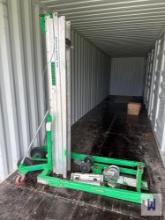 2018 GENIE 18'-23' SUPERLIFT CONTRACTOR SLC-18 MATERIAL LIFT, SN: SLCP-82822