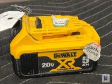 2020 DEWALT DCB205 20V MAX BATTERY PACK