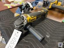 2021 DEWALT DCG413 4-1/2 20V GRINDER