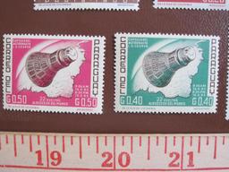 Lot of Paraguay postage stamps, many of them not canceled