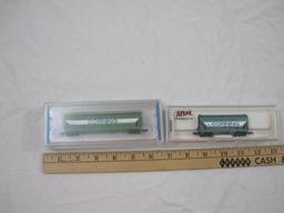 Two N Scale Corning Glass Works Hopper Cars, Bachmann NAHX90404 and Atlas NAHX90408, in original