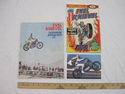 Lot of Evel Knievel Memorabilia including photo, comic book and souvenir program from 1971, 7 oz