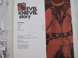 Lot of Evel Knievel Memorabilia including photo, comic book and souvenir program from 1971, 7 oz